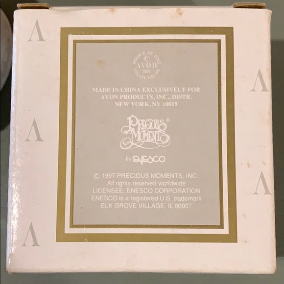 Precious Moments Figure - Picture 7 of 8